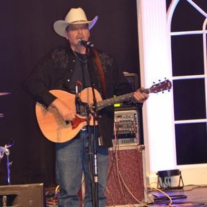 Meet your Posher, Lonnie